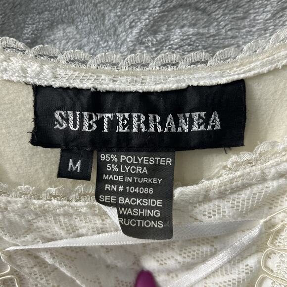 Subterranea Beautiful Early 2000 Ivory Lace Boho/ Renaissance/ Medieval Dress - Picture 2 of 4